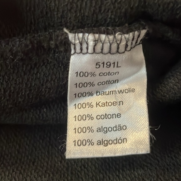 Lacoste Hoddies - Picture 5 of 10